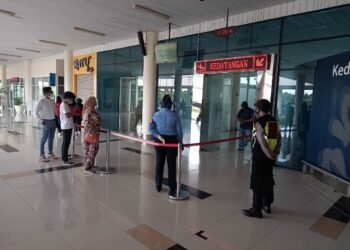 Berikan Imbauan, Polsek Bandara RHF Tanjungpinang Ajak Patuhi Prokes.