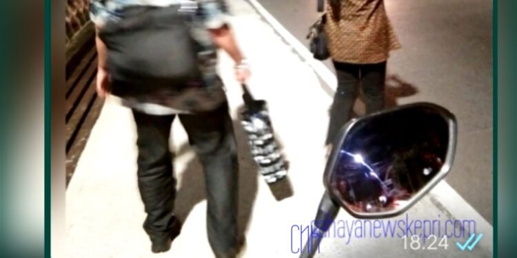 Mantan Kabag Perekonomian Kabupaten Lingga Mengunjungi Polres Tanjungpinang, Ternyata Ini Persoalannya.