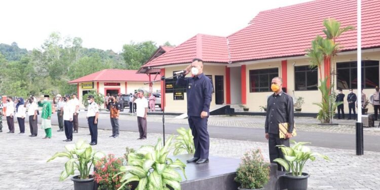 Bupati Lingga Pimpin Apel Oprasi Ketupat Seligi-2021.