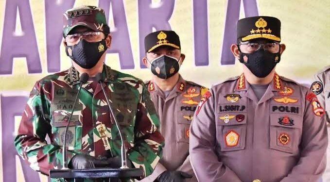 Panglima Dan Kapolri Beri Arahan Khusus Kepada Anggota TNI-Polri Yang Bertugas Di Papua.