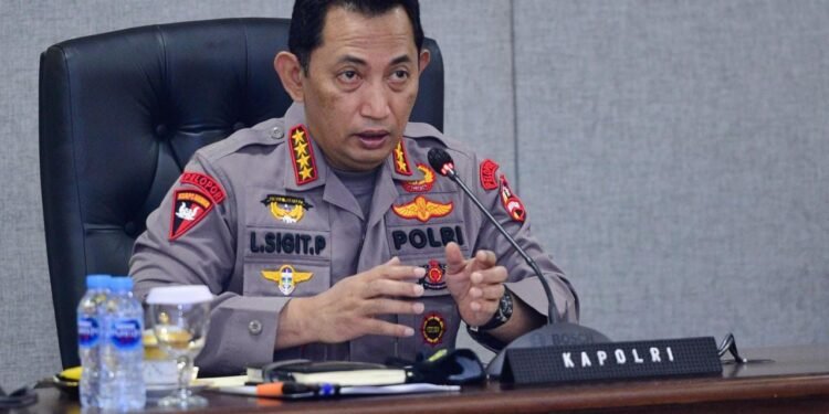 Kapolri Minta Seluruh Kapolda Maksimalkan PPKM Mikro dan Kawal Pemulihan Ekonomi.