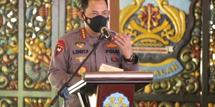 Panglima TNI Dan Kapolri Rangkul Tokoh Agama Untuk Tekan Covid-19 di Bangkalan.