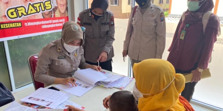 Bakti Sosial Operasi Bibir Sumbing Dan Celah Langit-langit Dalam Rangka HUT Bhayangkara Dan HUT Dokkes Polri Ke-75.