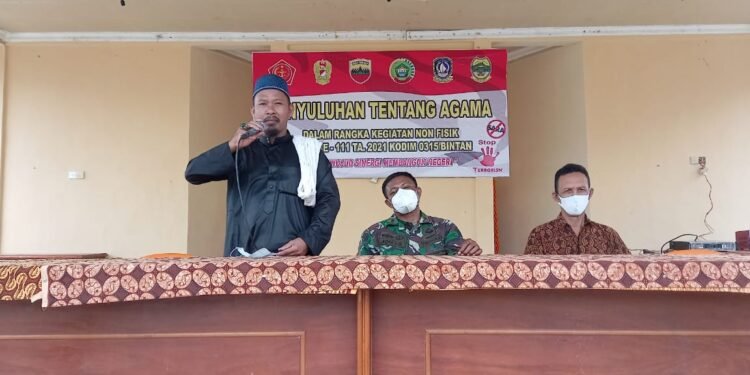 Mengisi Kegiatan Non Fisik Hari Jum’at, TMMD Ke-111 Tahun 2021Kodim 0315/ Bintan Gelar Penyuluhan Agama.