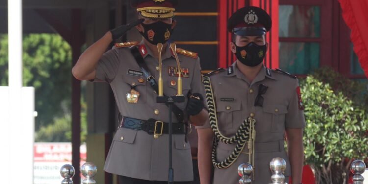 Kapolda Kepri Pimpin Upacara Penutupan Pendidikan Dan Pelantikan Bintara Polri T.A 2021/2022.