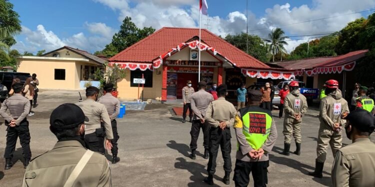 Cegah Penyebaran Covid-19, Polres Bintan Laksanakan Penyemprotan Disinfektan Di Tempat Umum.