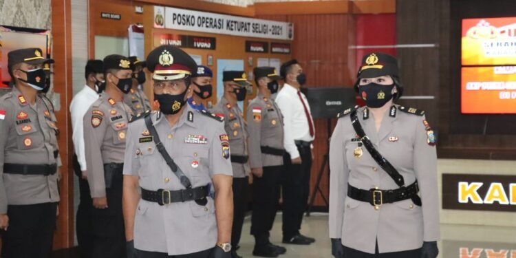 Kapolres Karimun Pimpin Sertijab Kabag Ren Polres Karimun.