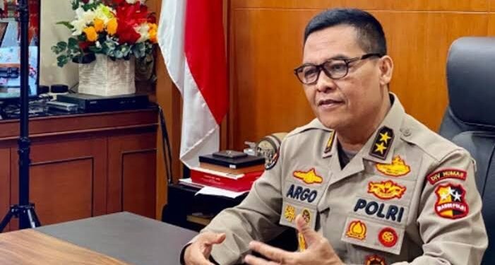 Polri Awasi Aktivitas Penjualan Online Obat Antibiotik Pandemi Covid-19.