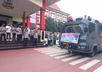 Wakapolda Kepri Pimpin Pelepasan Gerai Vaksin Presisi Keliling.