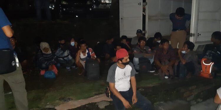 Satreskrim Polres Bintan Kembali Mengamankan PMI Asal Lombok Di Kampung Jeruk.