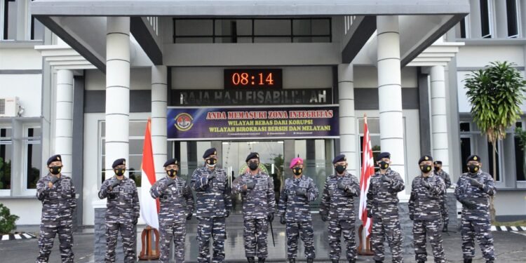 Danlantamal lV Pimpin Sertijab Empat Jabatan Penting Di Lantamal lV.