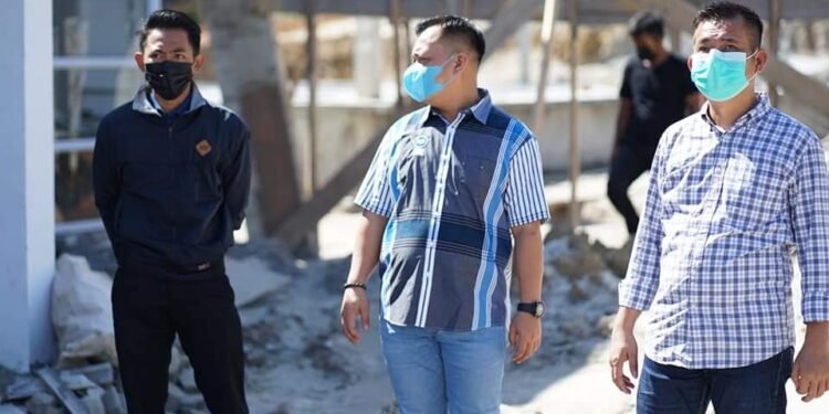 Datang ke Harsbay Waterpark, Nizar : Kami Dukung Upaya Anak Muda Bangun Kampung Halaman.