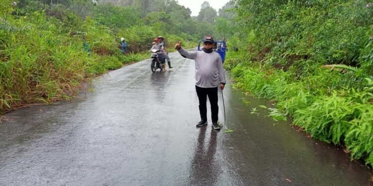 Momen Perayaan Hari Besar Kemerdekaan RI Ke-76, Kecamatan Singkep Selatan Gelar Giat Goro.