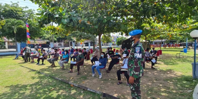 Vaksinasi Warga Soloraya RSAU dr. Siswanto Lanud Smo Kembali Lanjutkan Vaksinasi Tahap Kedua.