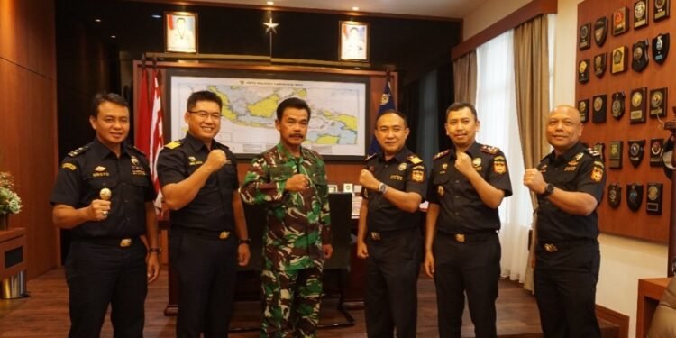 Danlantamal lV Terima Kunker Kepala Kantor Wilayah DJBC Khusus Kepri.