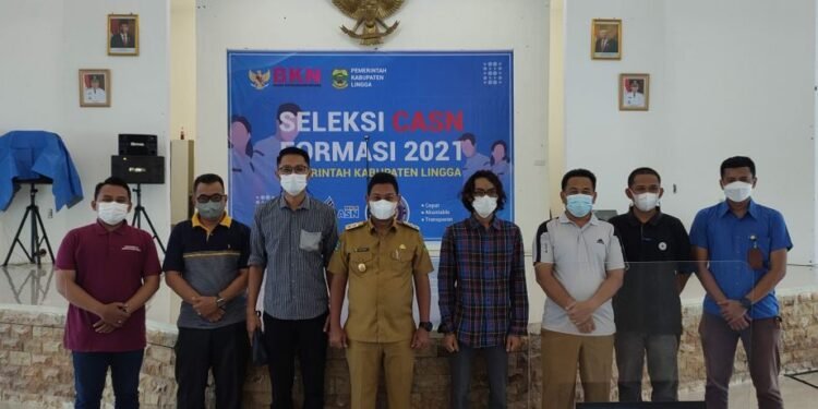 Pastikan Kesiapan Tes CASN 2021, Wabup Lingga Doakan Peserta Peroleh Hasil Maksimal.