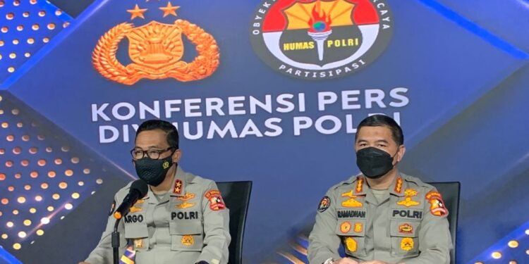 Kapolri Perintahkan Polisi Humanis Sikapi Warga Sampaikan Aspirasi.