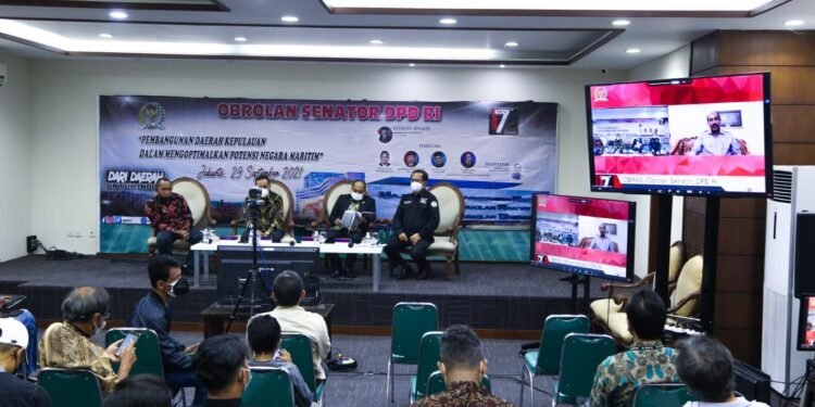 Siaran Pers : Ketua DPD RI Optimis, UU Daerah Kepulauan Percepat Pembangunan Indonesia Poros Maritim Dunia.