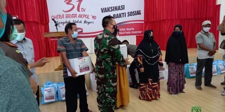 Dandim 0311/Pessel Hadiri Vaksinasi Massal Dan Bhakti Sosial.