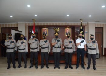 Kapolda Kepri Pimpin Upacara Pelantikan Irwasda Polda Kepri.