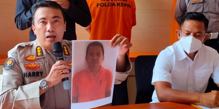 Ditreskrimsus Polda Kepri Berhasil Ungkap Kasus Korupsi Mesin Tepung Ikan Lingga Yang Merugikan Negara 3 Miliar Rupiah.