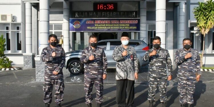 Danlantamal lV Terima Kunjungan Ketua Majelis Rakyat Indonesia.