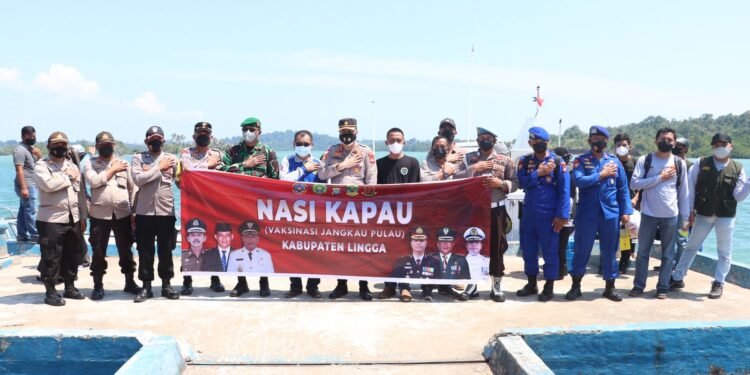 Kapolres Lingga Bersama Forkopimda Tinjau NASI KAPAU Di Desa Posek Dan Desa Suak Buaya.