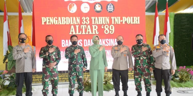 Pengabdian 33 Tahun TNI-Polri AKABRI ’89 Menggelar Baksos Dan Vaksinasi Dalam Rangka HUT TNI Ke-76.