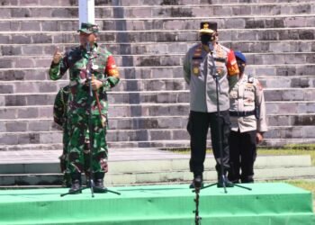 Pangdam XVIII/Kasuari Dan Kapolda Papua Barat Pimpin Apel Gelar Pasukan Dalam Rangka Pam VVIP Kunker Wapres RI.