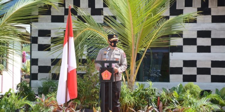 Kapolda Kepri Tutup TMMD Ke-112 Kodam l/Bukit Barisan TA. 2021 Di Kecamatan Bolang Kota Batam.