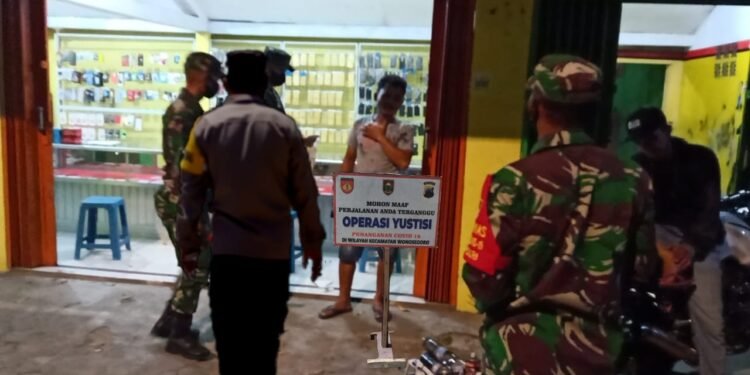 Bandel, Masih Saja Ada Yang Tak Pakai Masker.