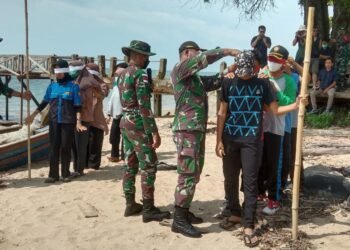 Latih Kerjasama Dan kekompakan, Satgas Pamtas Yonif Mekanis 643/Wns Gelar Outbound Kepada Pemuda-Pemudi Di Perbatasan.