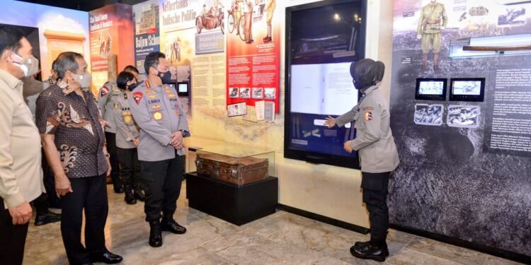 Revitalisasi Museum Polri, Kapolri : Ukir Prestasi Yang Baik Untuk Mengisi Lembaran Putih Sejarah.