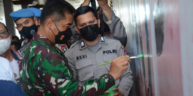 Dukung Mural Festival 2021, Danrem 033/WP: Bakat Seniman Dapat Tersalurkan.