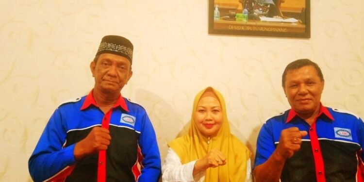 Diduga Wakot Tebar Fitnah, Ini Penjelasan Ketua DPRD Kota Tanjungpinang Kepada Ketua LAMI Kepri.