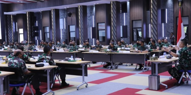 Kasad Berikan Pengarahan Kepada Pati Dan Pamen TNI AD.