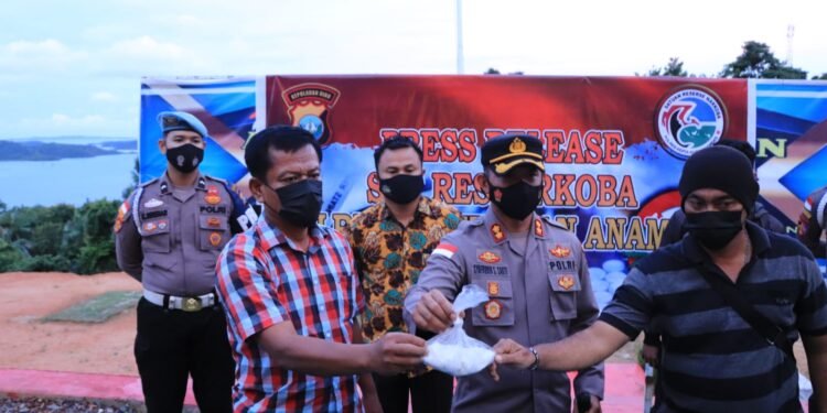 Timsus Polres Kepulauan Anambas Berhasil Menemukan Narkotika Golongan 1 Jenis Sabu Seberat 215 Gram (Brutto).