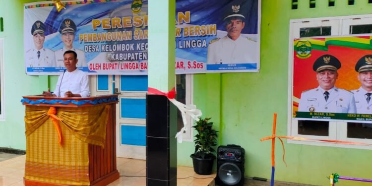 Resmikan Fasilitas Air Bersih Desa Kelombok, Ini Harapan Ketua DPRD Lingga Kepada Warga.