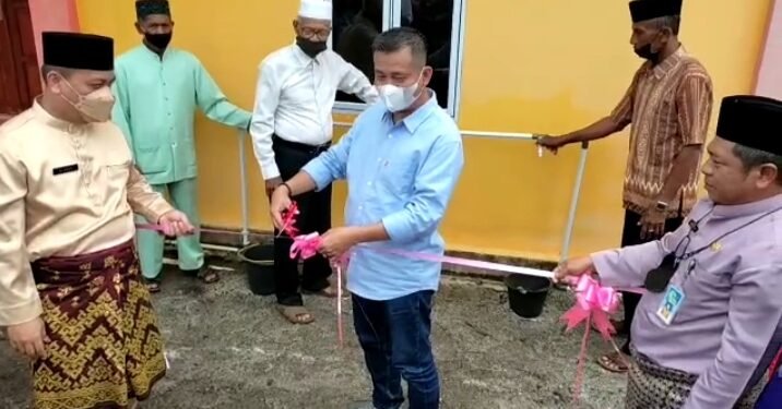 Resmikan Pembangunan Pasilitas Air Bersih Desa Marok Kecil, Bupati Lingga Sebut 2022 Pembangunan Jembatan Penghubung Di Mulai Tahap Pertama.