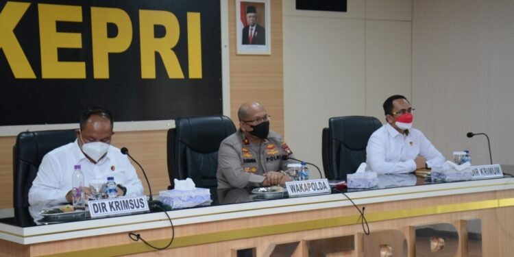 Wakapolda Kepri Melaksanakan Rapat Koordinasi Penegak Hukum Dalam Rangkaian Peringatan Hakordia Bertema “Satu Padu Bangun Budaya Antikorupsi”.