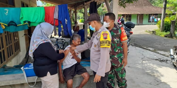 Bersinergi, Tiga Pilar Sisir Dusun Pengkol Simo.