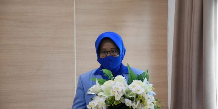 Ny. Joko Santoso Resmi Jabat Ketua Cabang 6 Korcab lV DJA l.