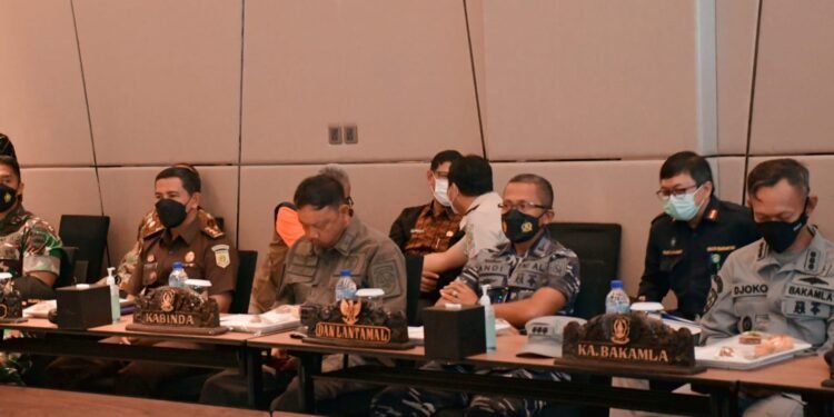 Rakor Penanganan Kedatangan Pekerja Migran Indonesia (PMI) Menjelang Tahun Baru 2022.