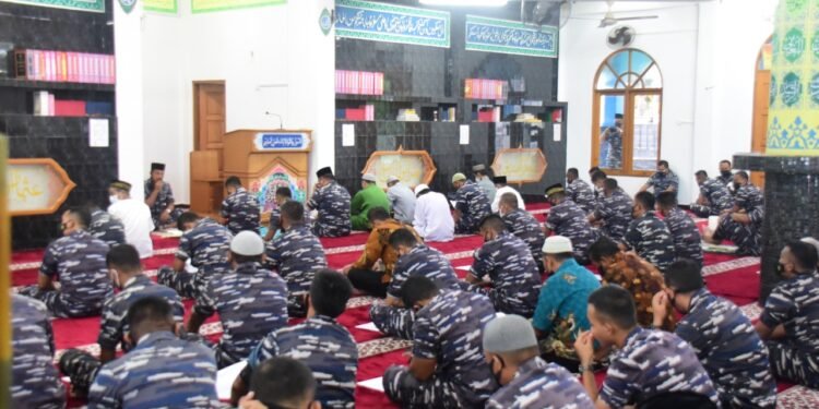 Jelang Tahun Baru 2022, Lantamal lV Gelar Do’a Bersama.