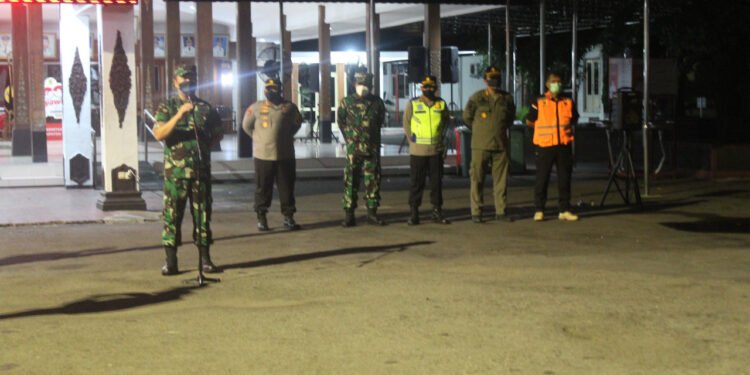 Kodim 0728/Wonogiri Bersama Polres Wonogiri Gelar Apel Kesiapan Pengamanan Tahun Baru 2022.