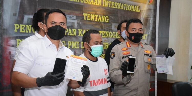 Tim Ditreskrimum Polda Kepri Yang Juga Subsatgas Gakkum Ops Misi Kemanusiaan Internasional Kembali Berhasil Amankan Tersangka Jaringan Pengiriman PMI Ilegal.