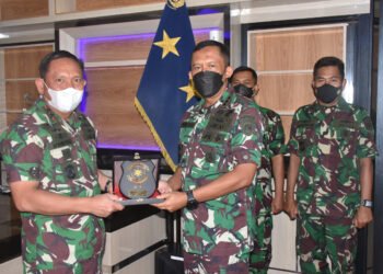 Penyerahan Jabatan Asisten Potensi Maritim Kepada Pangkoarmada III.