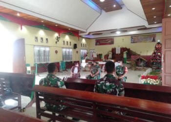 Danpos Koramil Persiapan Sorong Utara Kodim 1802/Sorong, Bersama Jajaran Babinsa Himbau Warga Patuhi Protokol Kesehatan.