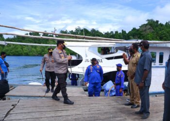 Kapolda Papua Barat Kunjungi Kampung Dabatan, Misool selatan, Ada Apa?.