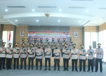 Kapolda Sumbar Pimpin Sertijab 5 PJU dan 5 Kapolres.